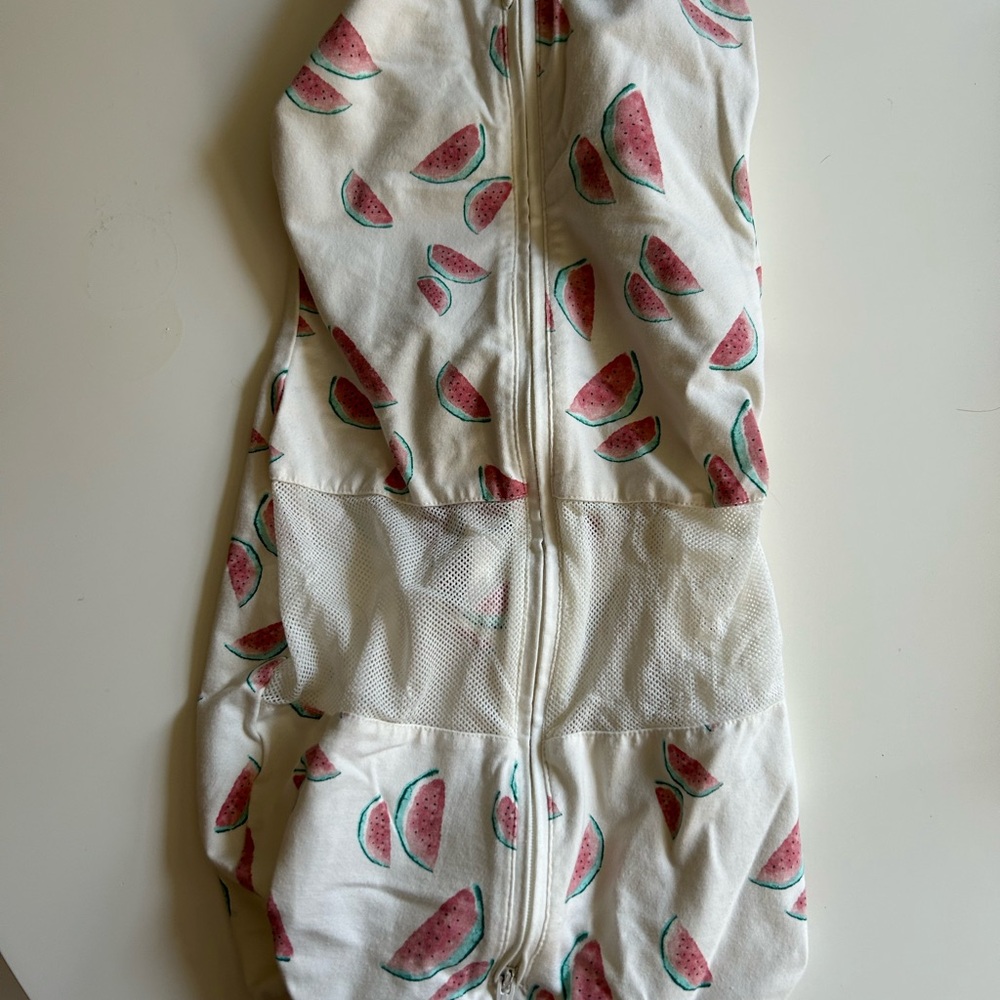Watermelon Print Swaddle, Happiest Baby, size M